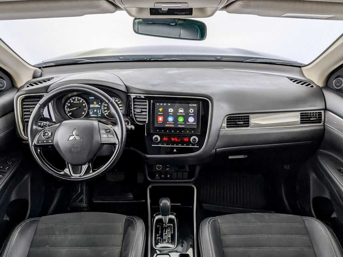 Купить Mitsubishi Outlander с пробегом. Фото: #13