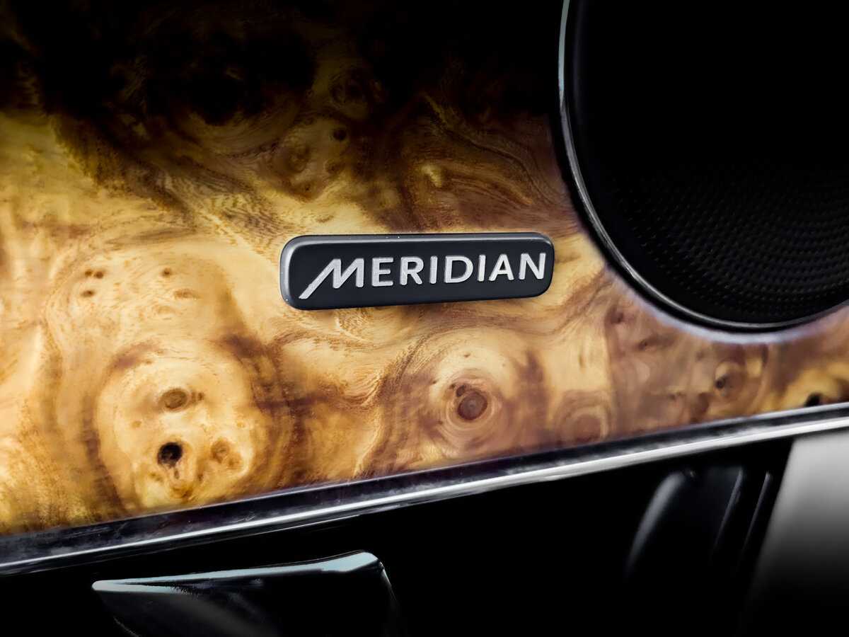 Купить Jaguar XJ с пробегом. Фото: #27