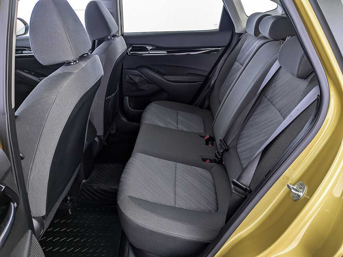 Купить Kia Seltos с пробегом. Фото: #11