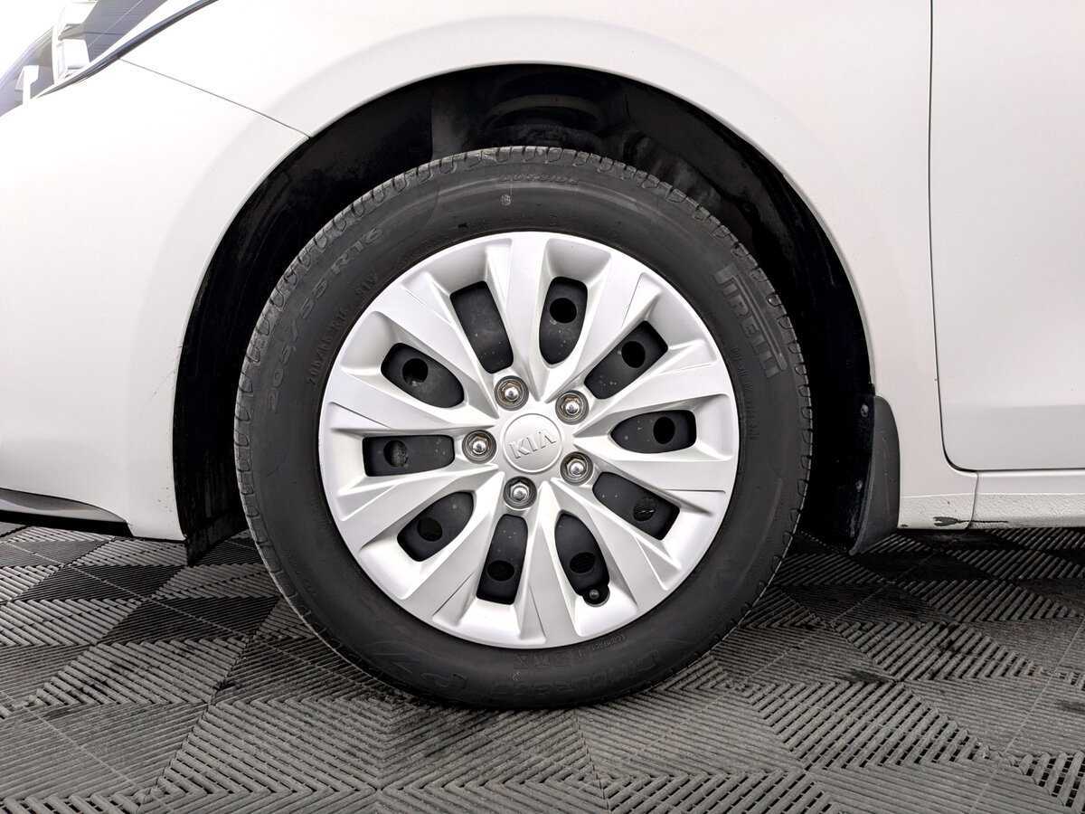 Купить Kia Cerato с пробегом. Фото: #17