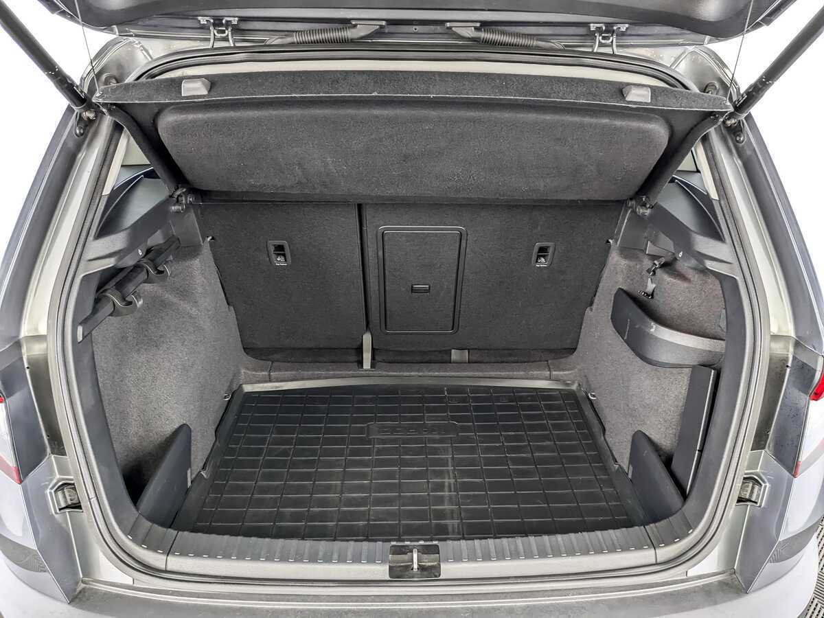 Купить Skoda Karoq с пробегом. Фото: #9