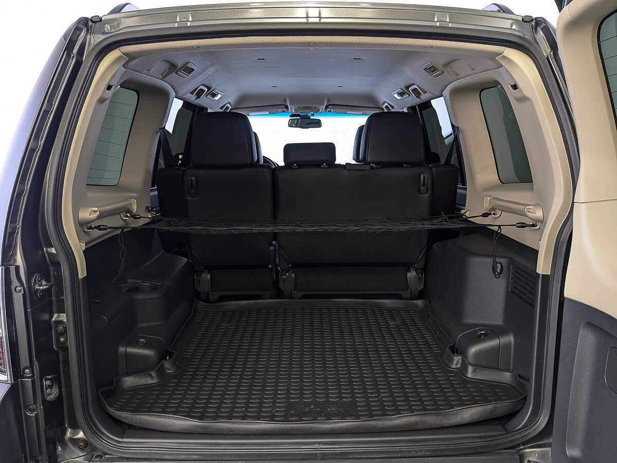 Купить Mitsubishi Pajero с пробегом. Фото: #9