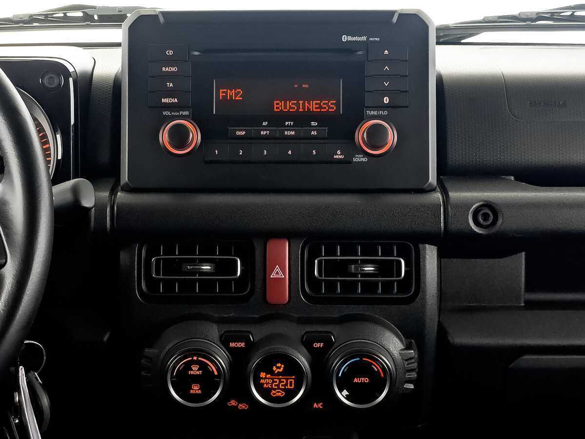 Купить Suzuki Jimny с пробегом. Фото: #16