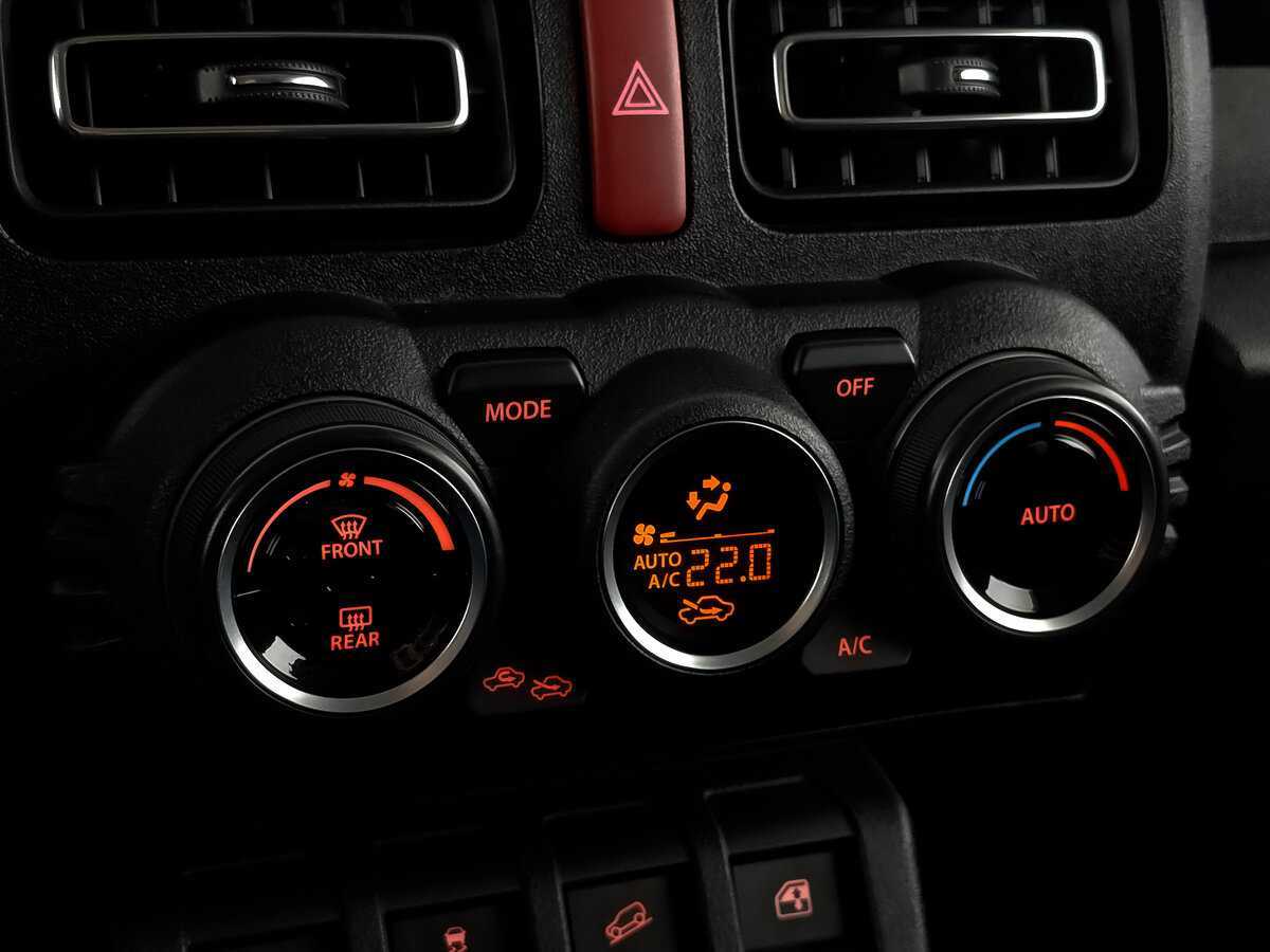 Купить Suzuki Jimny с пробегом. Фото: #20