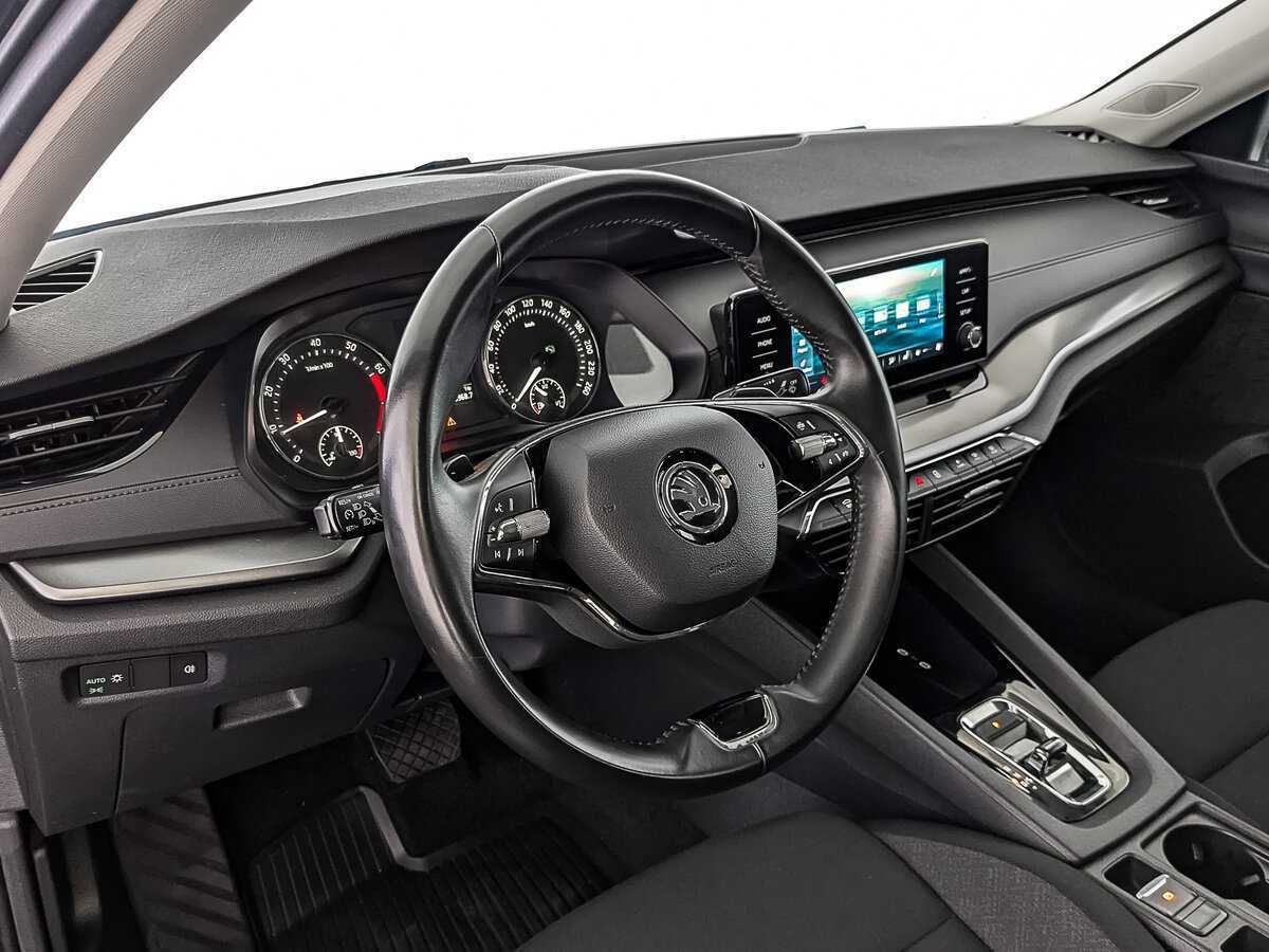 Купить Skoda Octavia с пробегом. Фото: #14