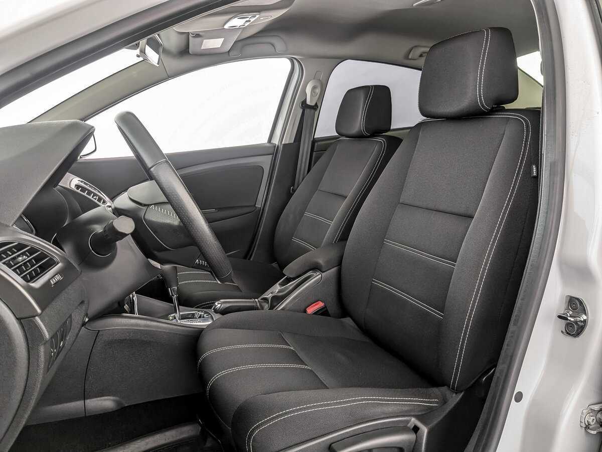 Купить Renault Fluence с пробегом. Фото: #19