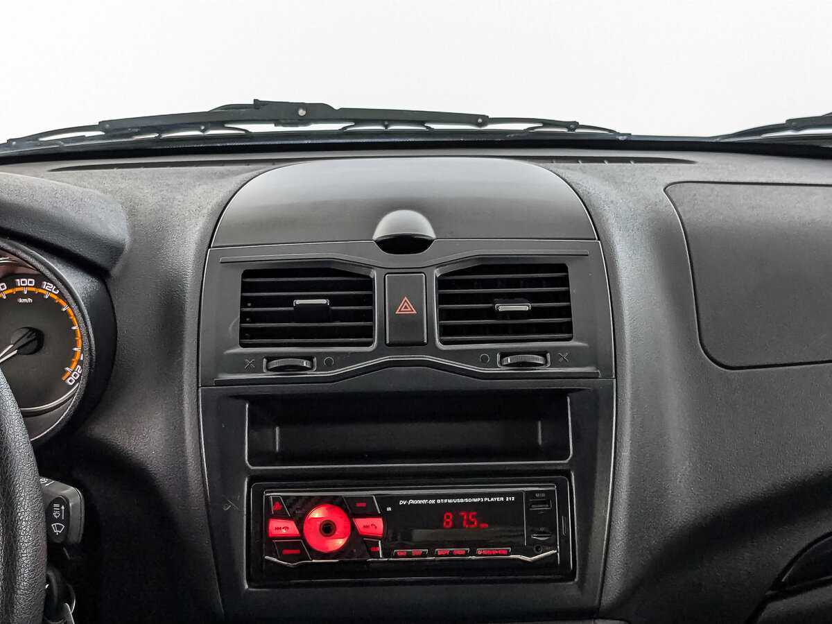 Купить Lada (ВАЗ) Granta с пробегом. Фото: #16