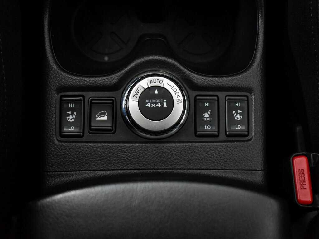 Купить Nissan X-Trail с пробегом. Фото: #12