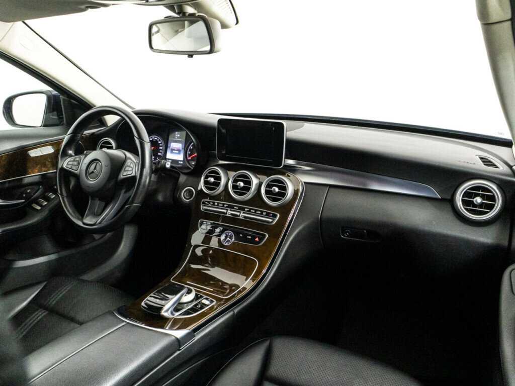 Купить Mercedes-Benz C-Класс с пробегом. Фото: #8