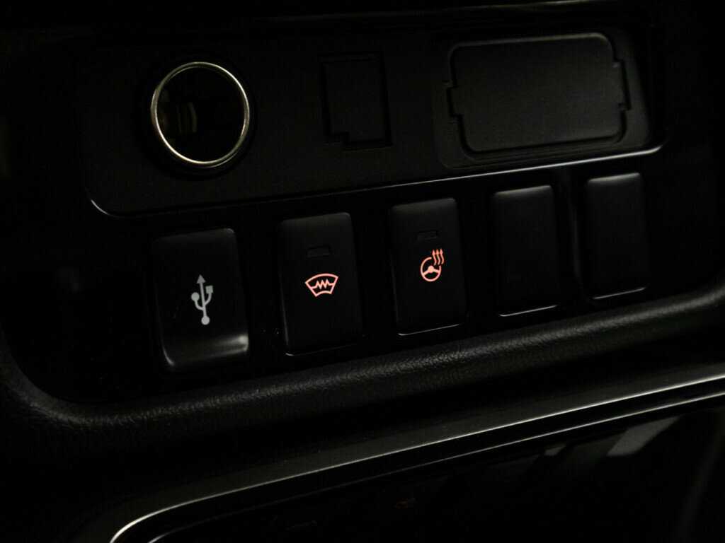 Купить Mitsubishi Outlander с пробегом. Фото: #15