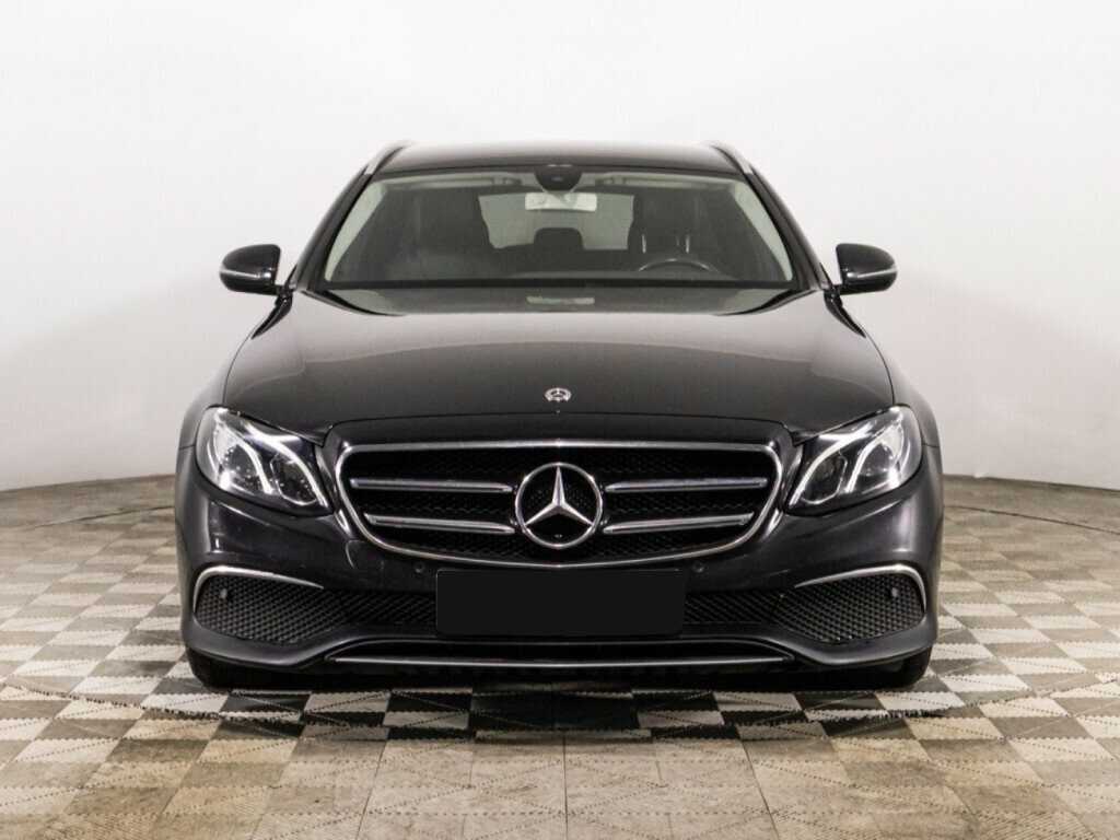 Купить Mercedes-Benz E-Класс с пробегом. Фото: #1