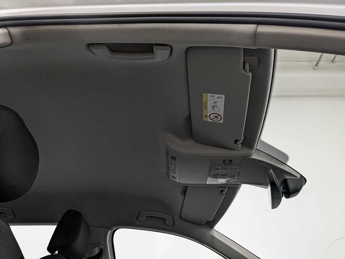 Купить Volkswagen Tiguan с пробегом. Фото: #20