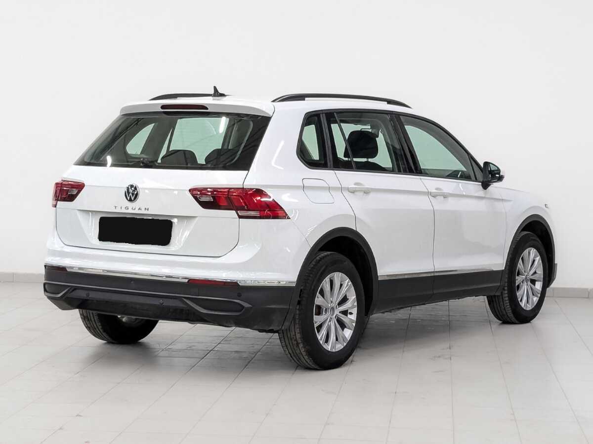 Купить Volkswagen Tiguan с пробегом. Фото: #4