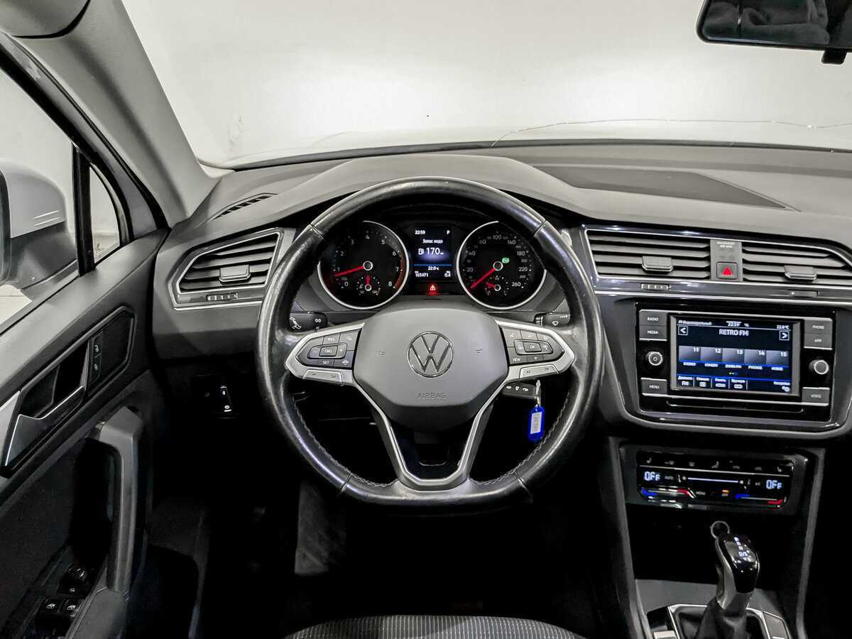 Купить Volkswagen Tiguan с пробегом. Фото: #17
