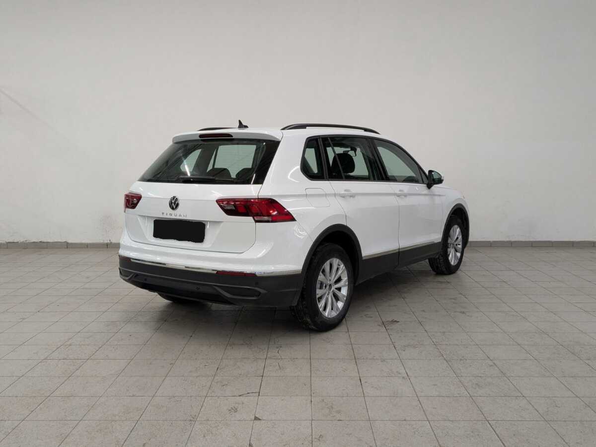 Купить Volkswagen Tiguan с пробегом. Фото: #4