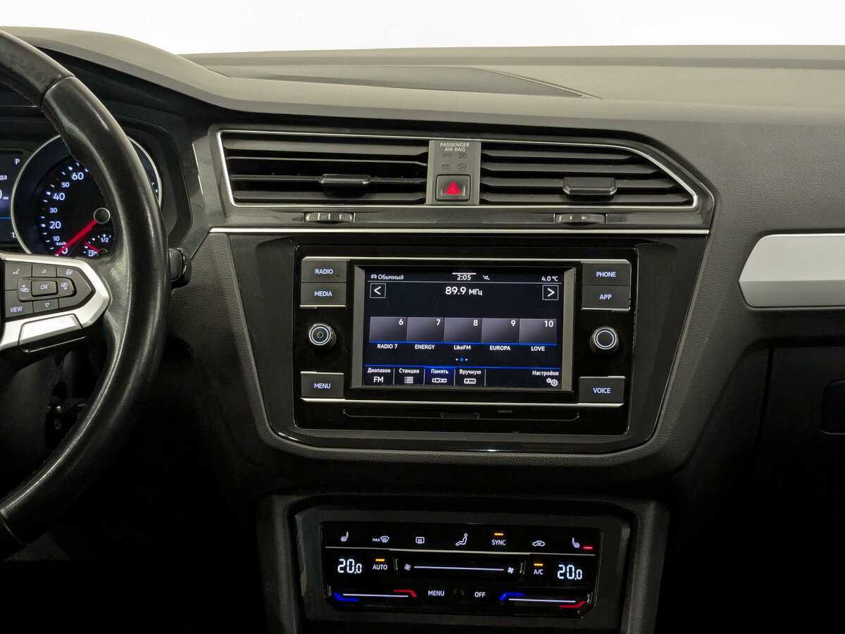 Купить Volkswagen Tiguan с пробегом. Фото: #14