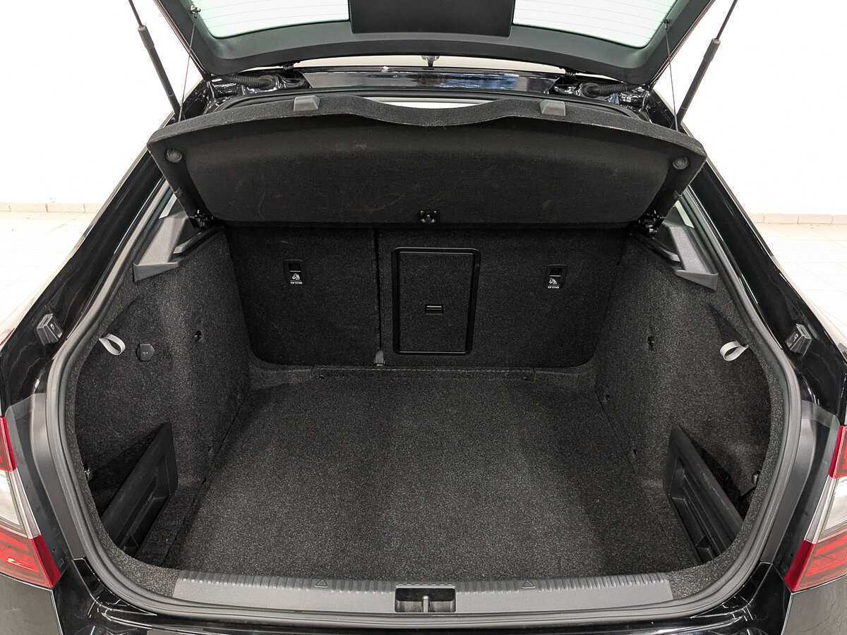 Купить Skoda Octavia с пробегом. Фото: #9