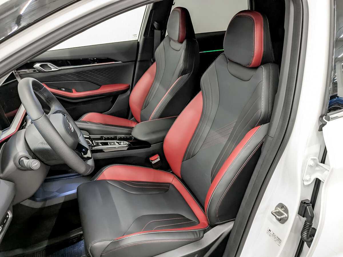 Купить Geely Coolray с пробегом. Фото: #16