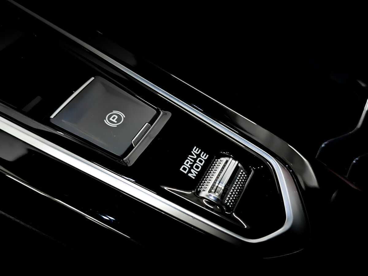 Купить Geely Coolray с пробегом. Фото: #21