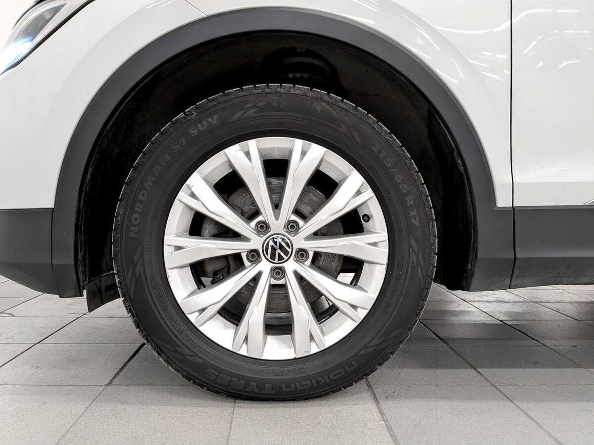 Купить Volkswagen Tiguan с пробегом. Фото: #16