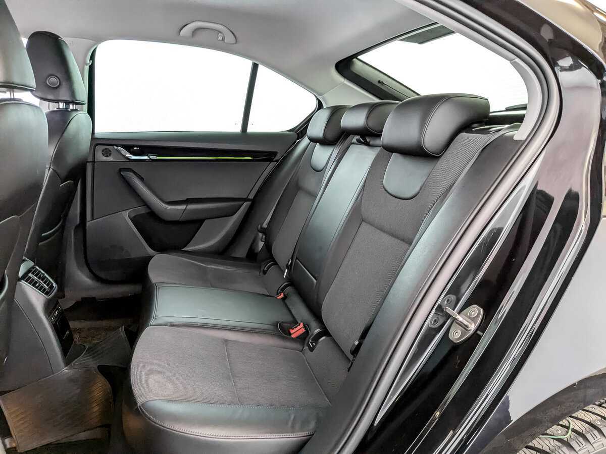 Купить Skoda Octavia с пробегом. Фото: #11