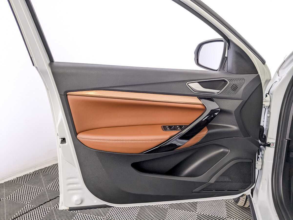 Купить Lada (ВАЗ) Vesta с пробегом. Фото: #18