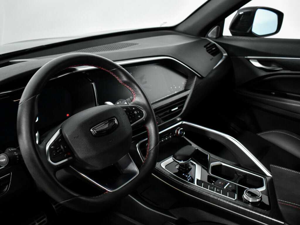 Купить Geely Tugella с пробегом. Фото: #9