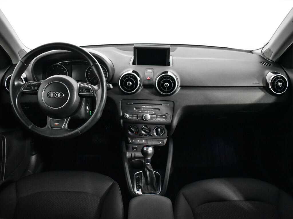 Купить Audi A1 с пробегом. Фото: #11