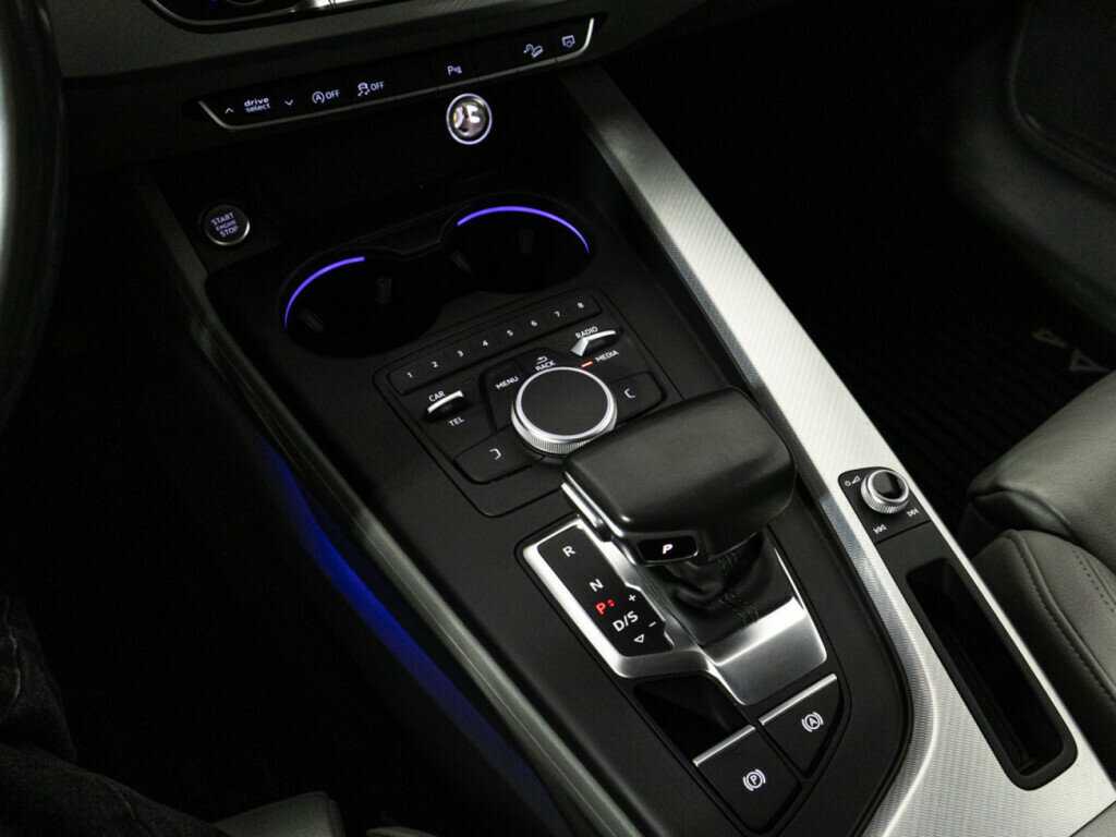 Купить Audi A4 с пробегом. Фото: #16