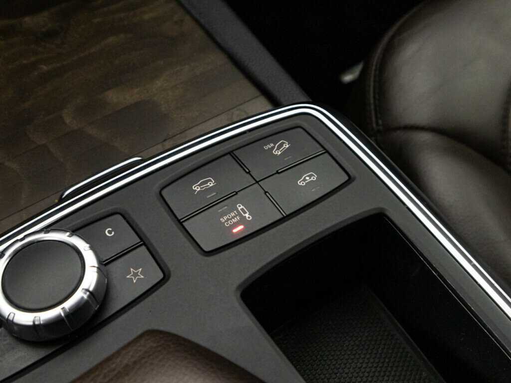 Купить Mercedes-Benz M-Класс с пробегом. Фото: #14