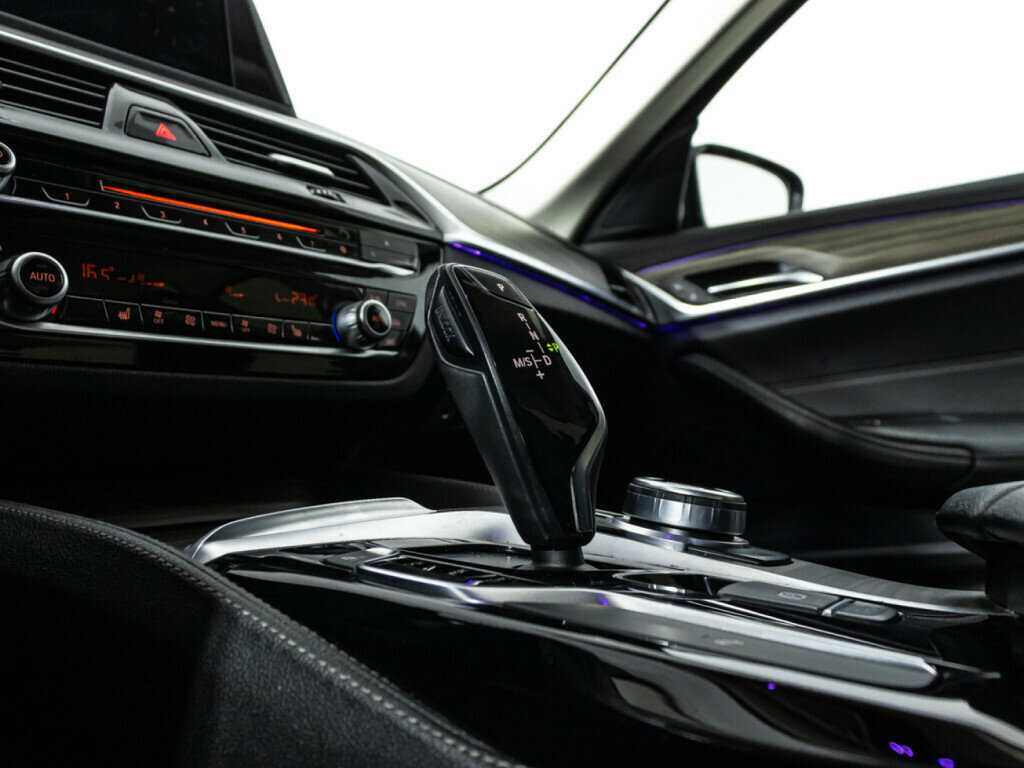 Купить BMW 5 серии с пробегом. Фото: #18
