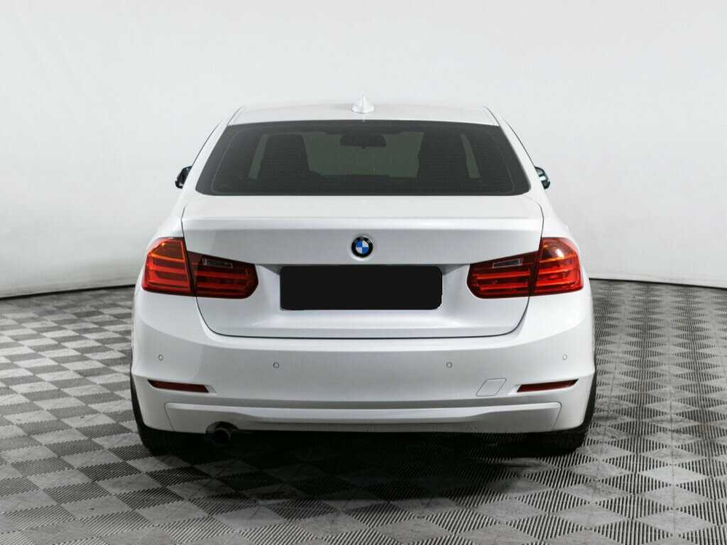 Купить BMW 3 серии с пробегом. Фото: #4