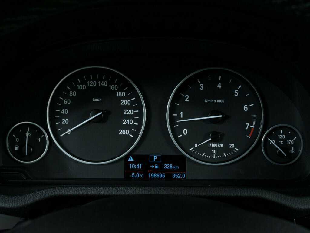 Купить BMW X3 с пробегом. Фото: #11