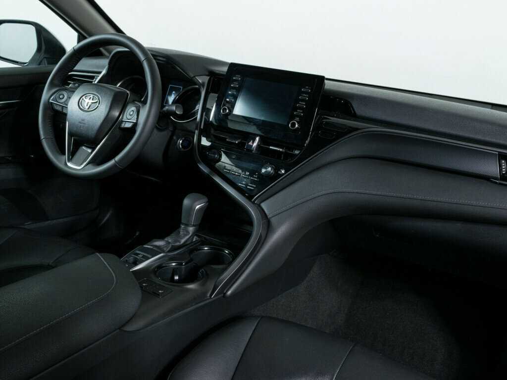 Купить Toyota Camry с пробегом. Фото: #6