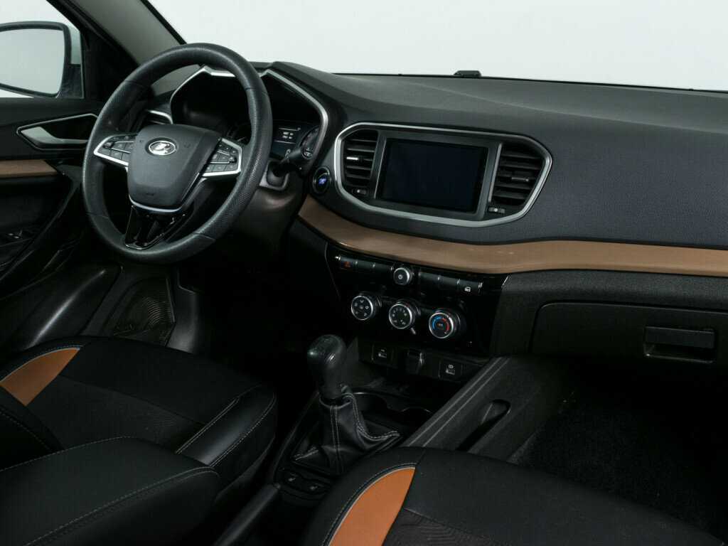 Купить Lada (ВАЗ) Vesta с пробегом. Фото: #7