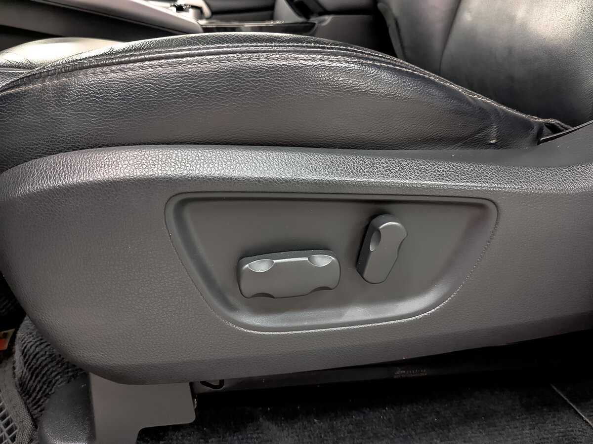 Купить Mitsubishi Pajero Sport с пробегом. Фото: #22