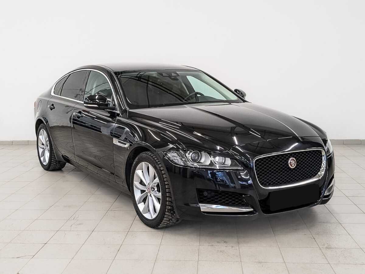 Купить Jaguar XF с пробегом. Фото: #2