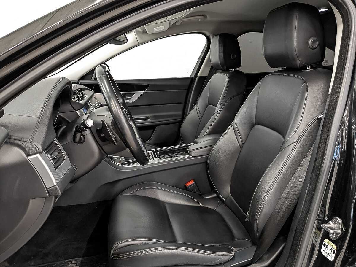 Купить Jaguar XF с пробегом. Фото: #17