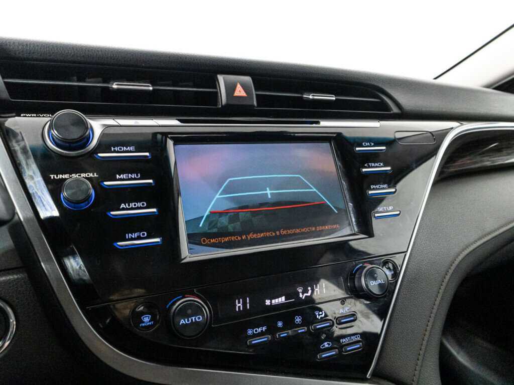 Купить Toyota Camry с пробегом. Фото: #14