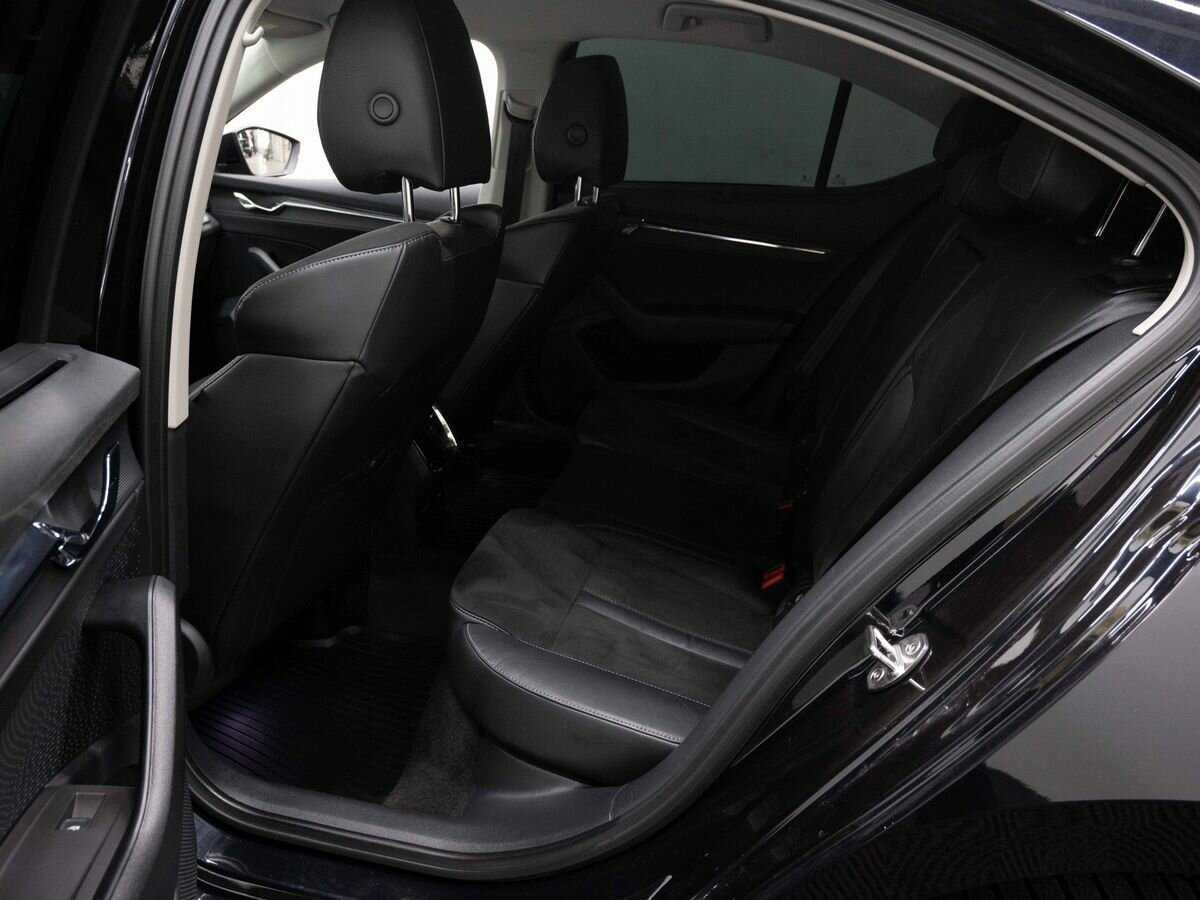 Купить Skoda Octavia с пробегом. Фото: #8