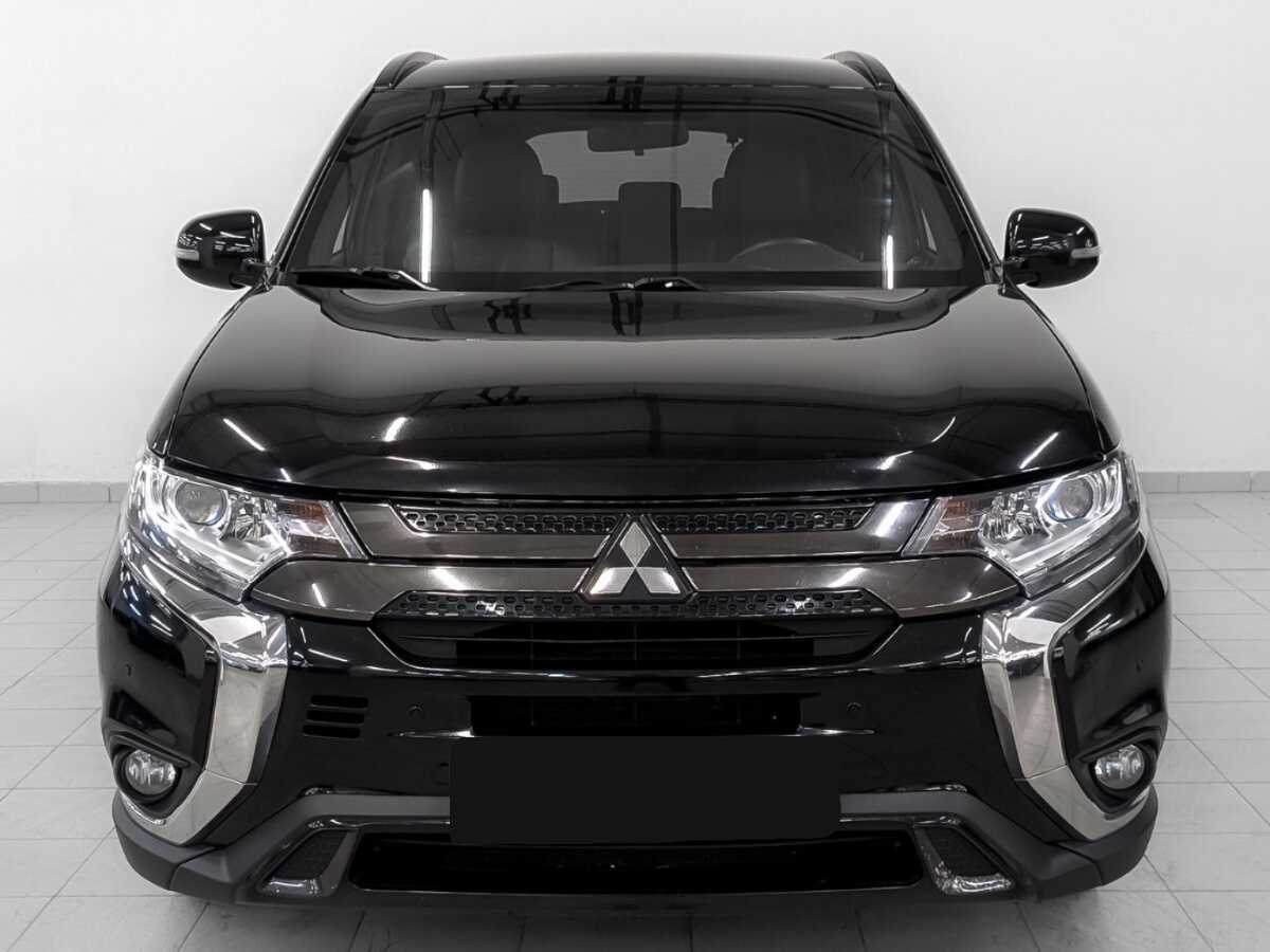 Купить Mitsubishi Outlander с пробегом. Фото: #1