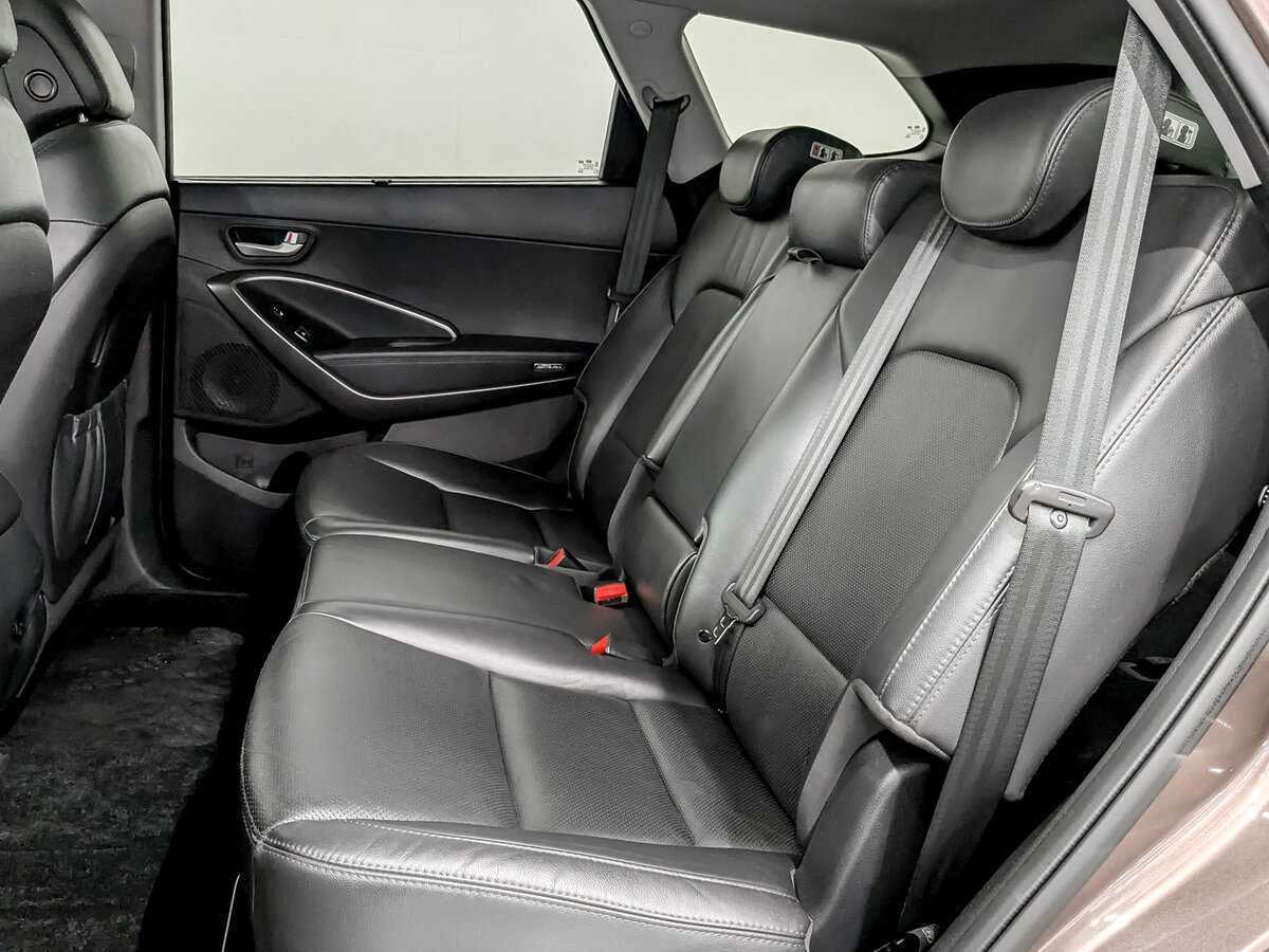 Купить Hyundai Santa Fe с пробегом. Фото: #11