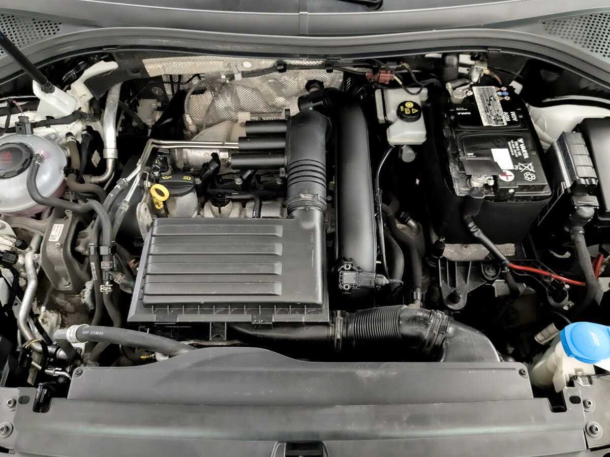 Купить Volkswagen Tiguan с пробегом. Фото: #8