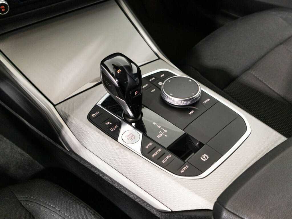 Купить BMW 3 серии с пробегом. Фото: #19