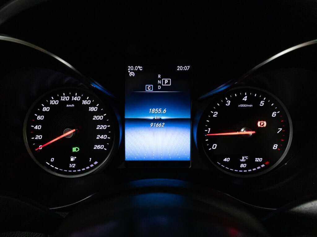 Купить Mercedes-Benz C-Класс с пробегом. Фото: #11