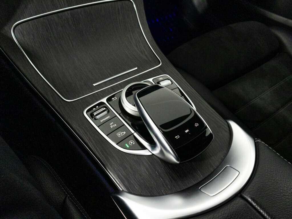 Купить Mercedes-Benz C-Класс с пробегом. Фото: #15