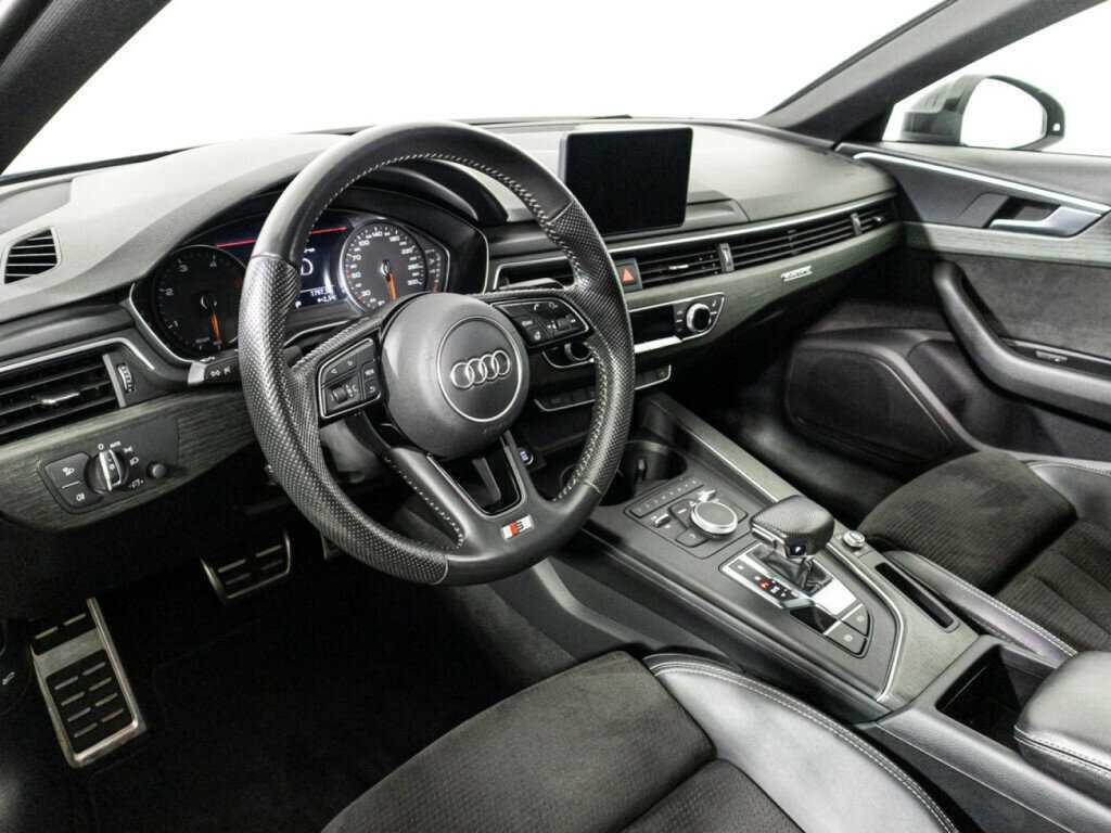 Купить Audi A4 с пробегом. Фото: #10
