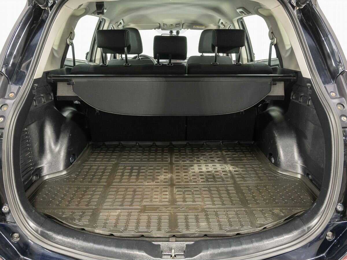 Купить Toyota RAV4 с пробегом. Фото: #21