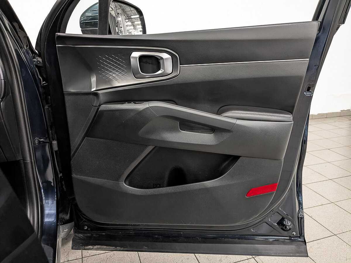 Купить Kia Sorento с пробегом. Фото: #22