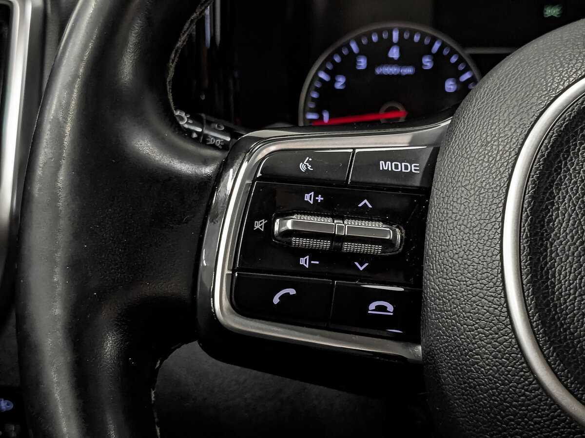 Купить Kia Sorento с пробегом. Фото: #26